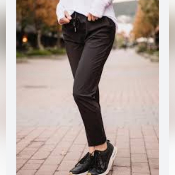 ZYIA Pants - Zyia Active Black Everywhere Pants